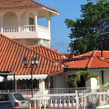 Hotel Seranta Brisas De Bavaro (Adults Only) Punta Cana Exterior photo